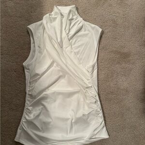 NWT COMMENSE cross neck ruched tank top